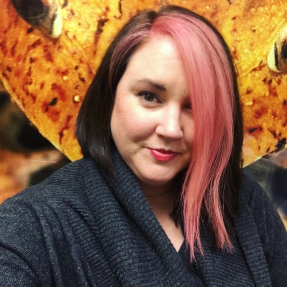 Meet Kat! Howdy, ni hao and ahoj! - Picture 2 of 8